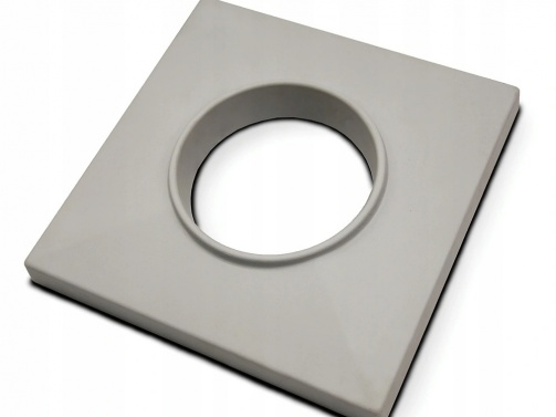 Betoonist korstna kateplaat